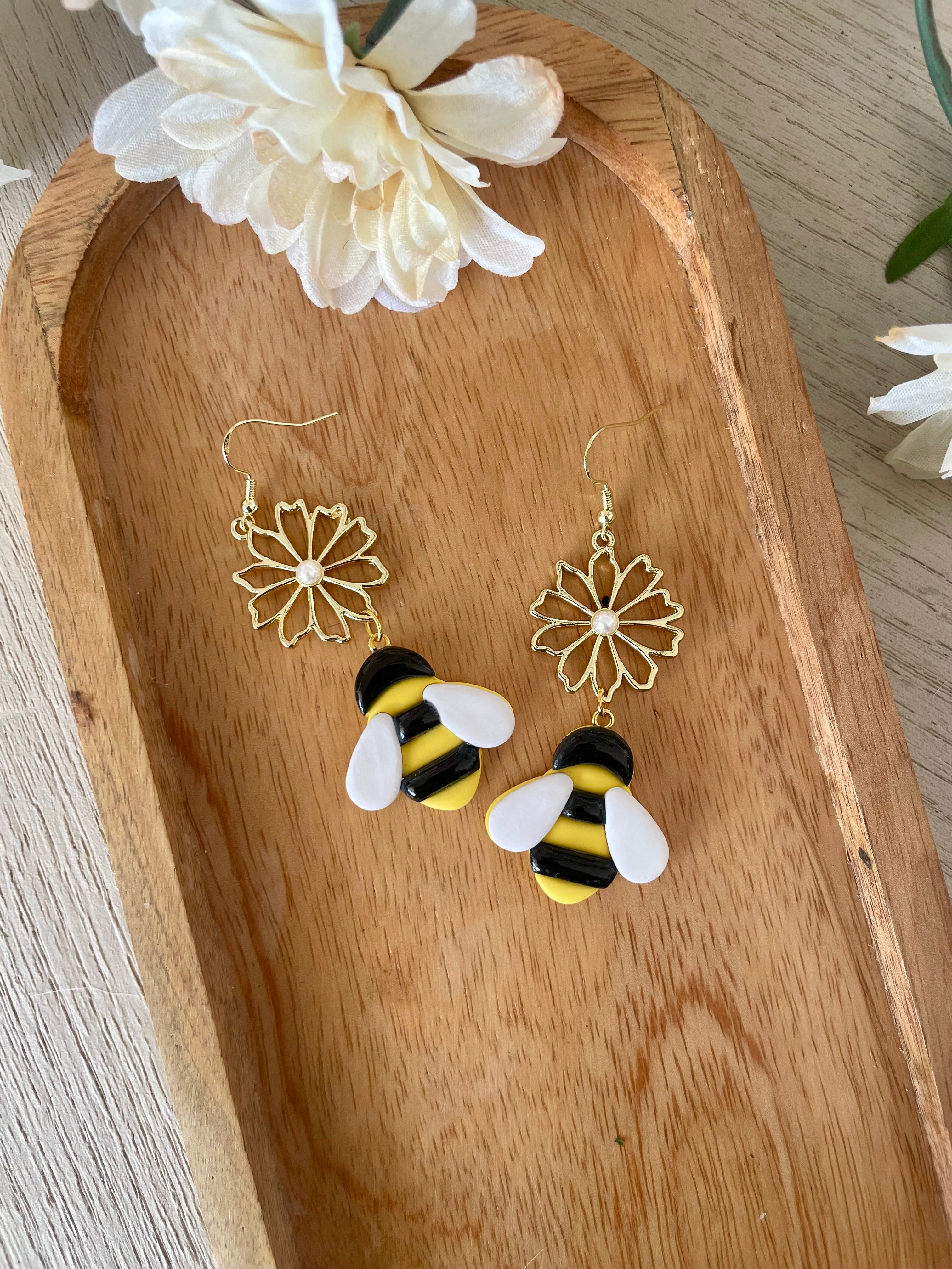 Bee Dangles
