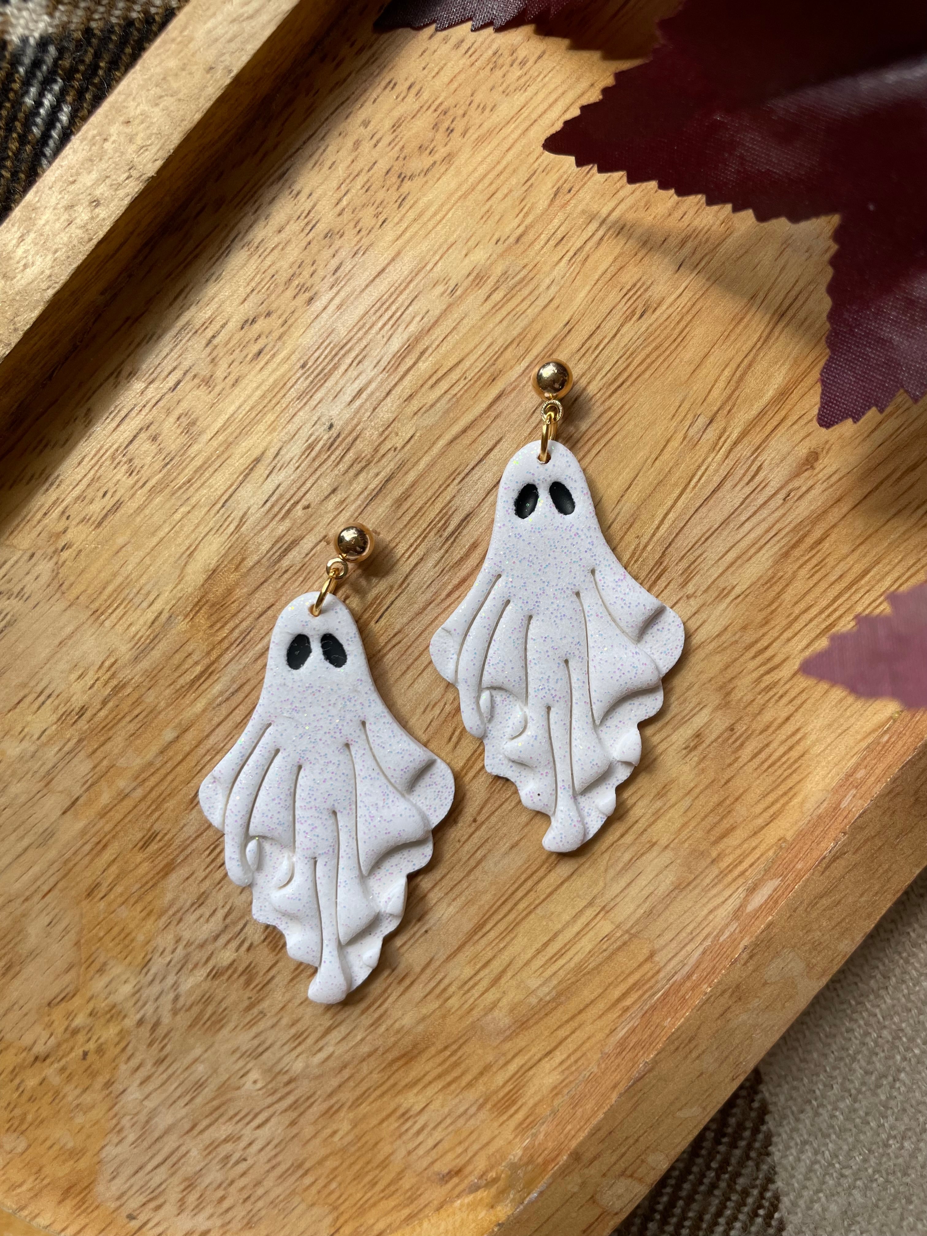 Glitter Sheet Ghosts