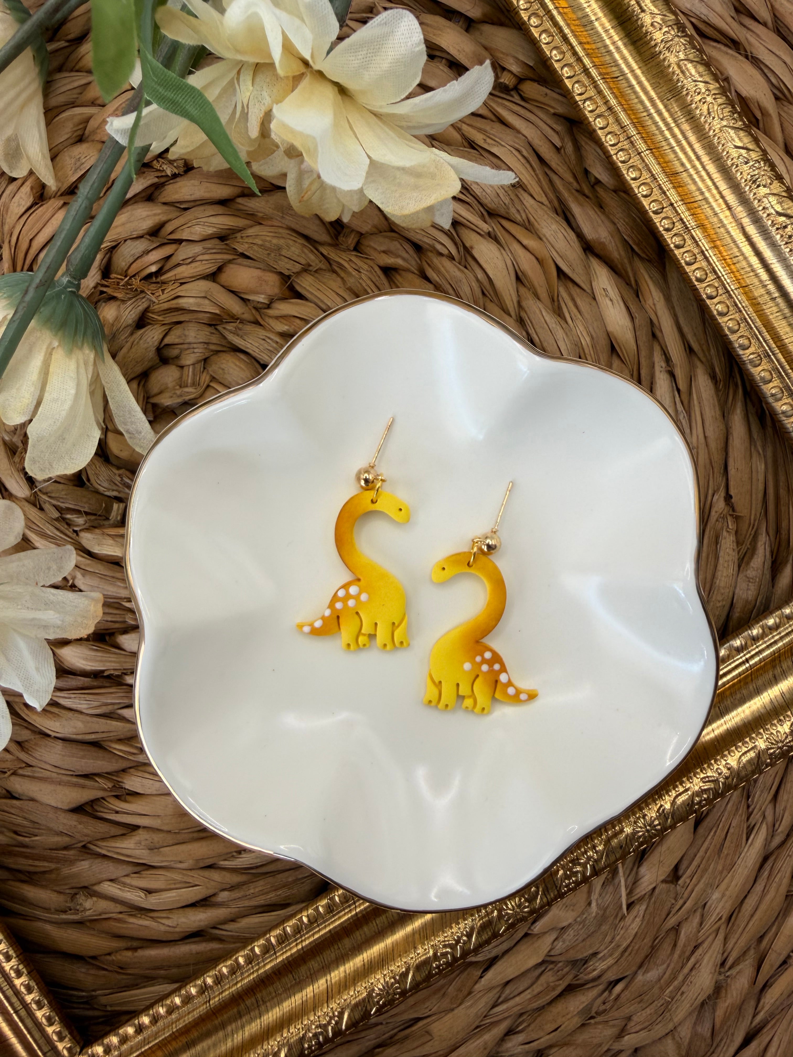 Brachiosaurus Dangles