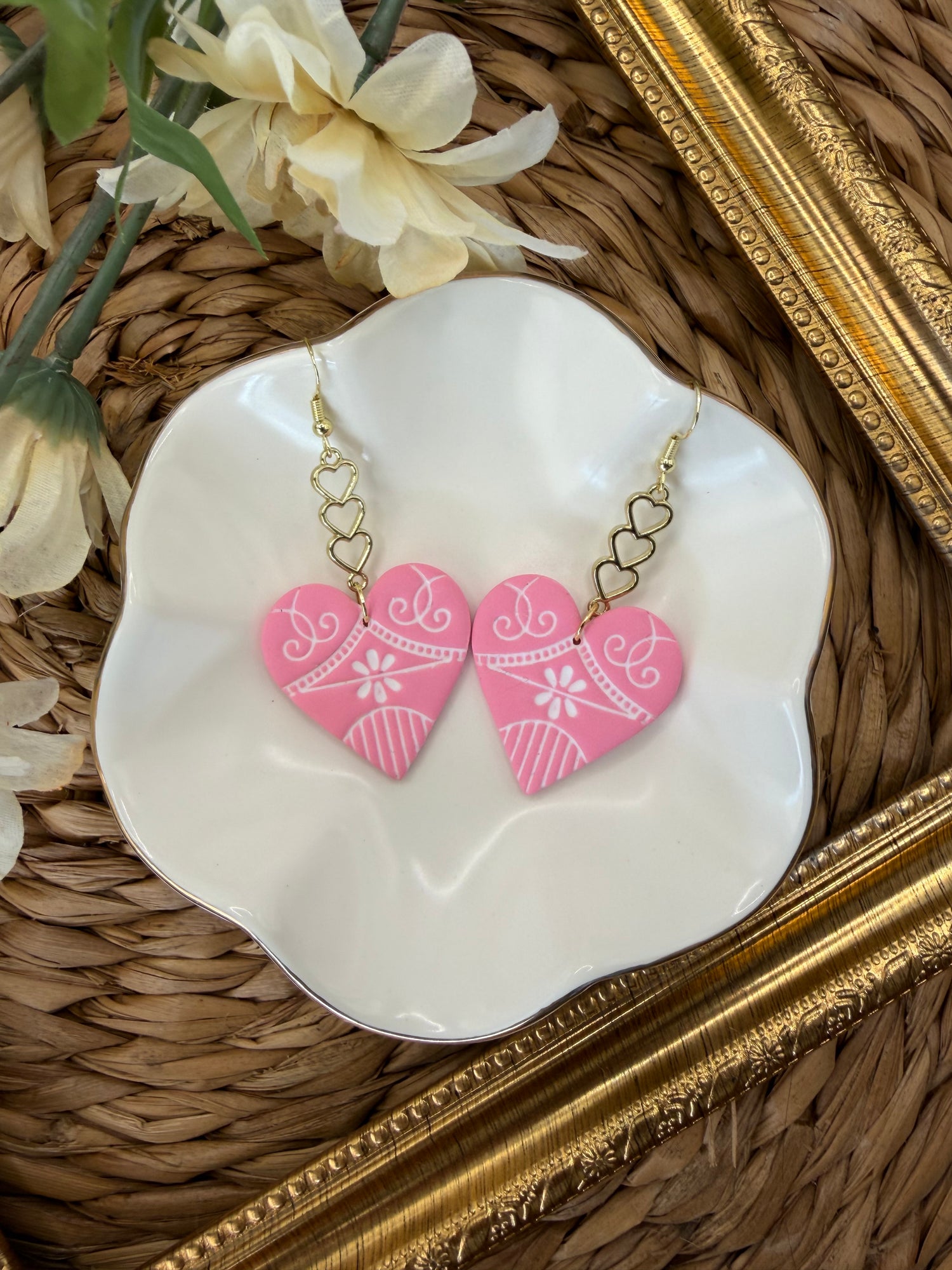 Detailed Heart Dangles