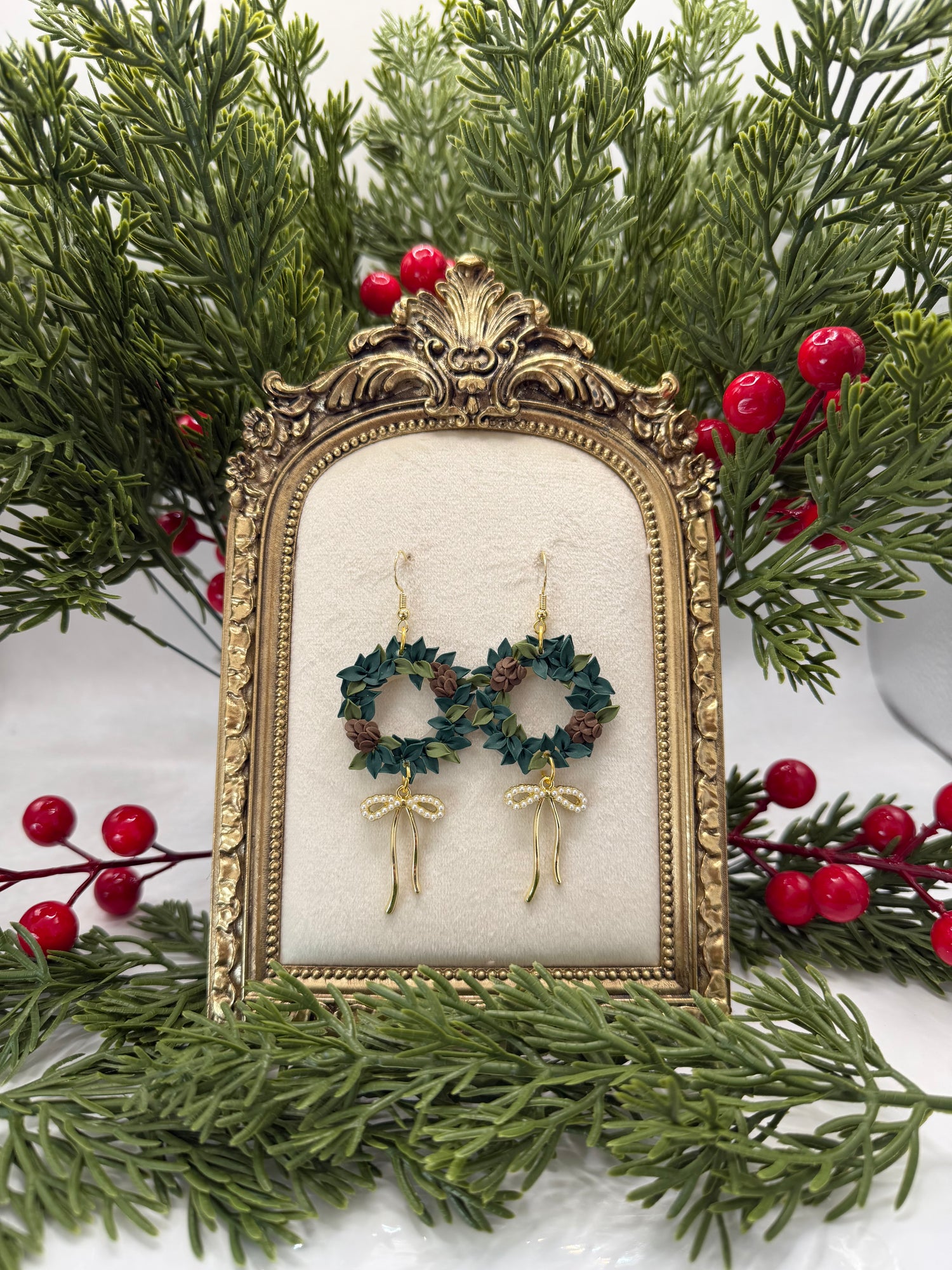 Winter Wreath Dangles