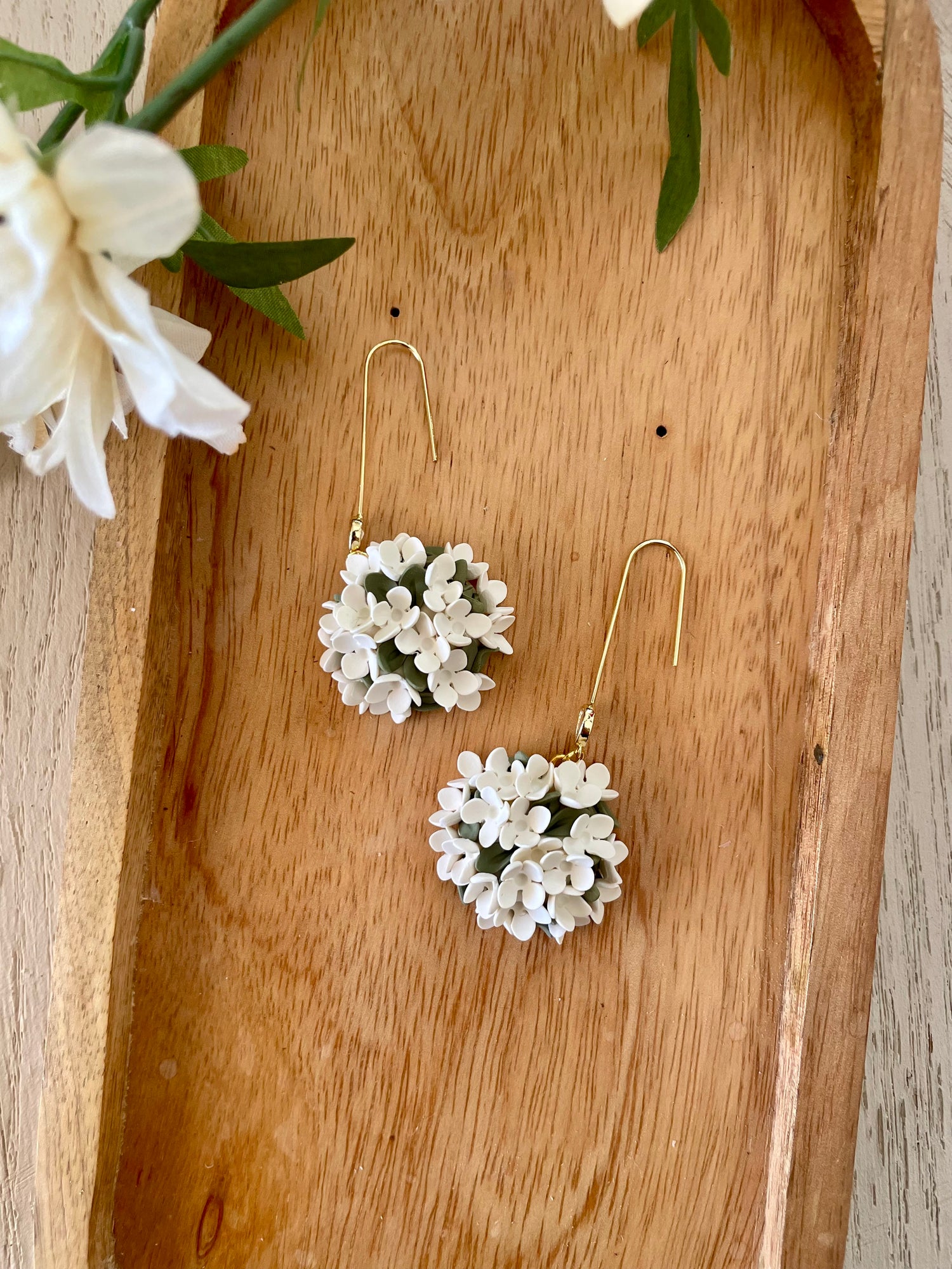 White Hydrangea Drops