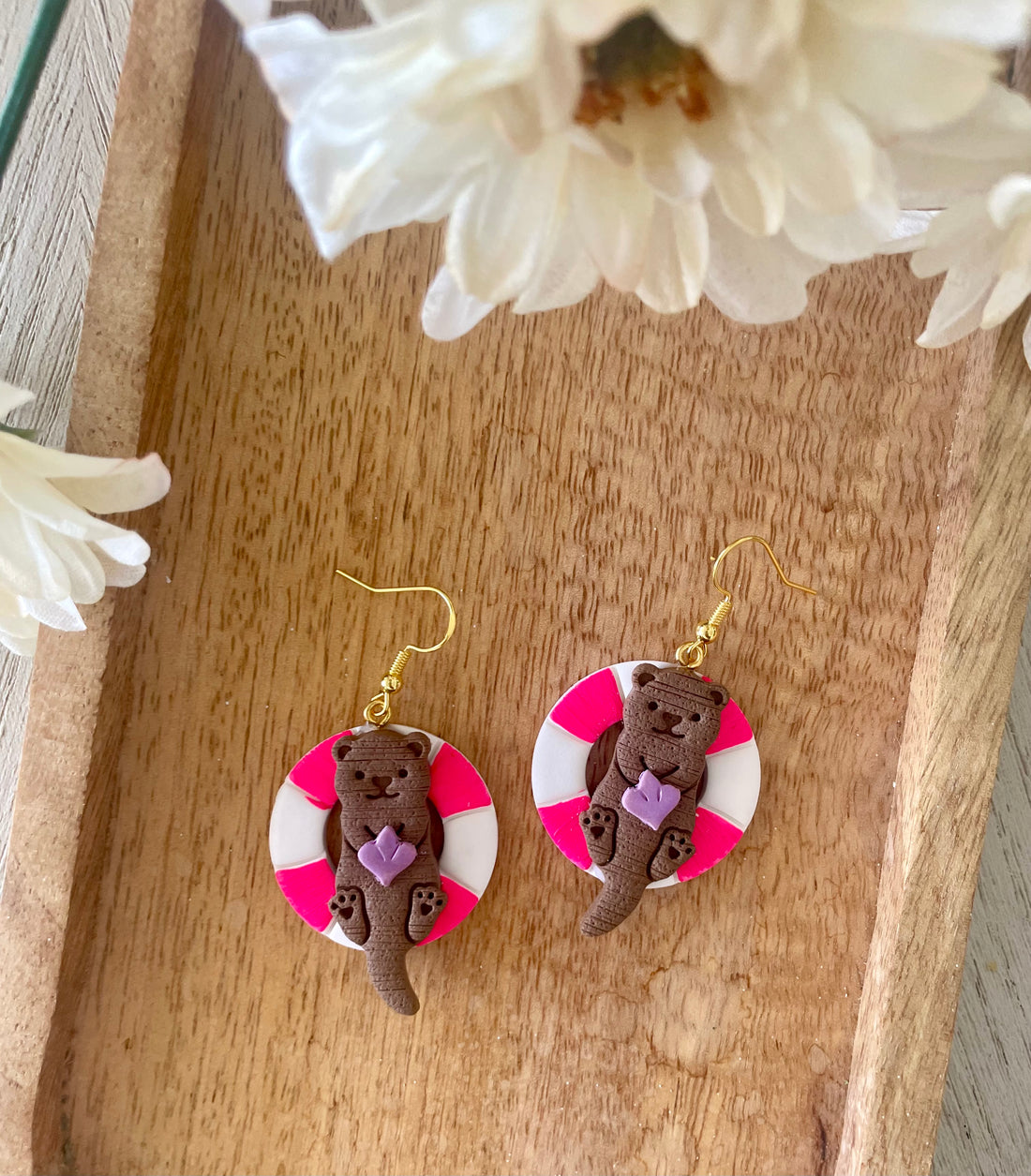 Intertube Otter Dangles