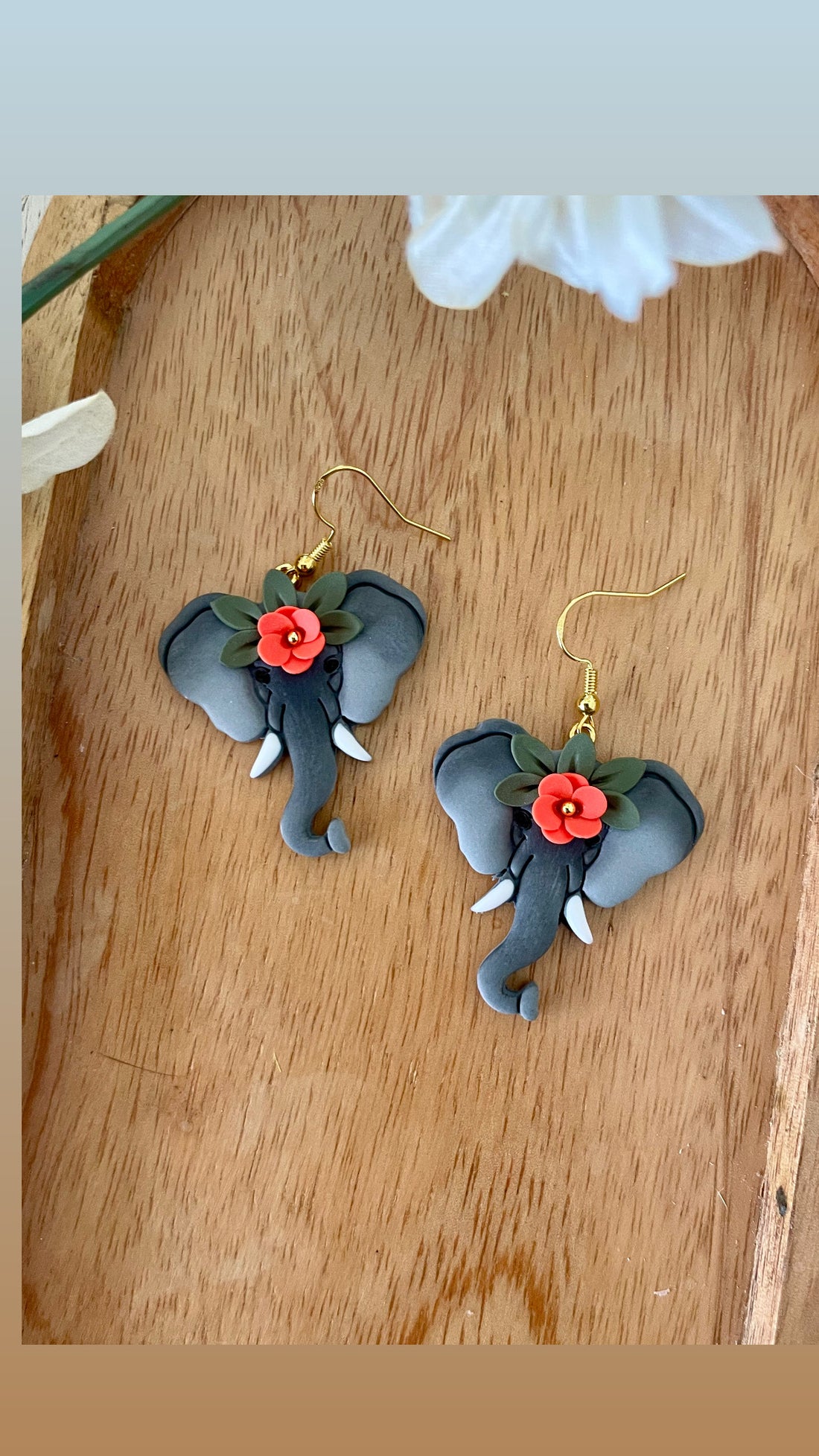 Elephant Dangles