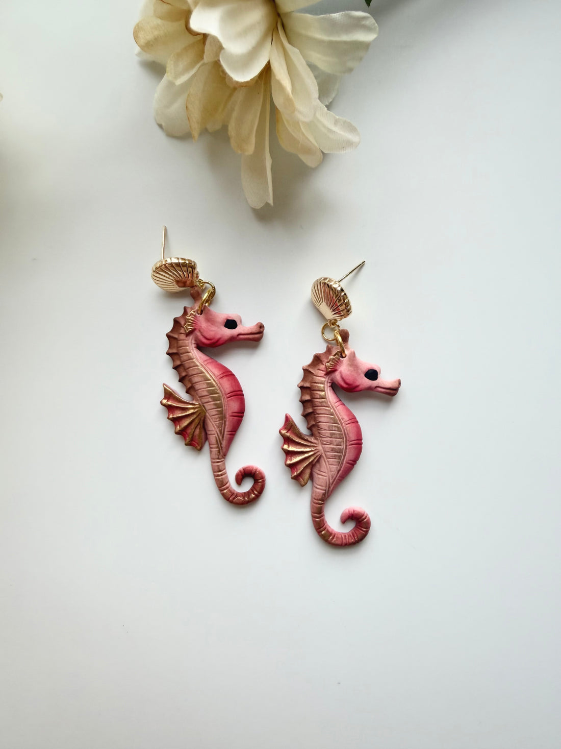 Realistic Seahorses
