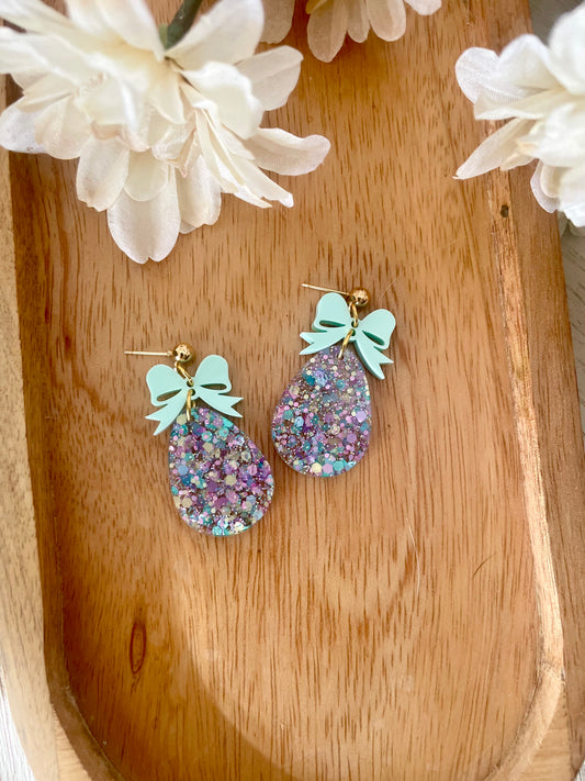 Sparkly Egg w/Bow Dangles- Acrylic