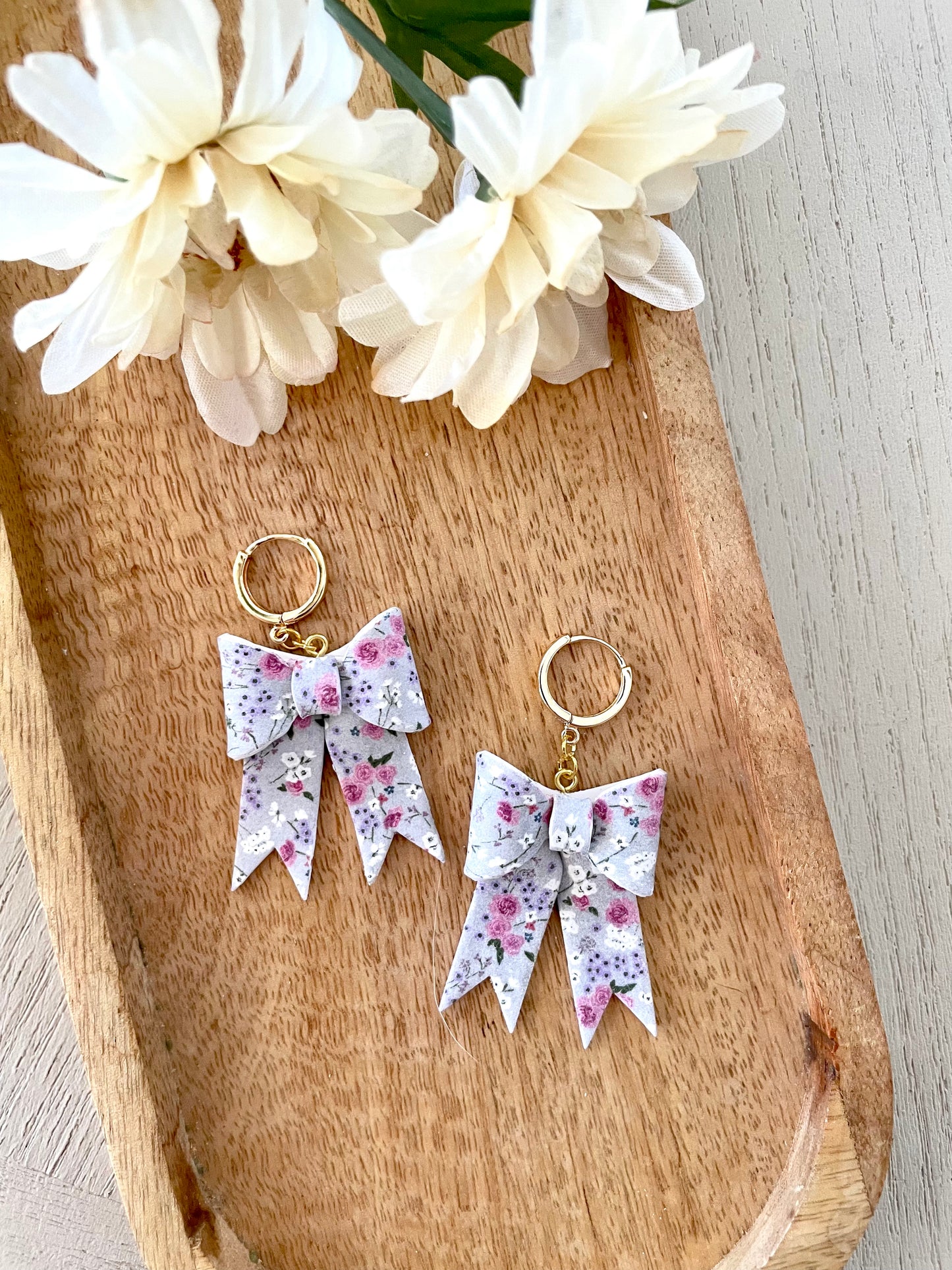 Pretty Floral Bows